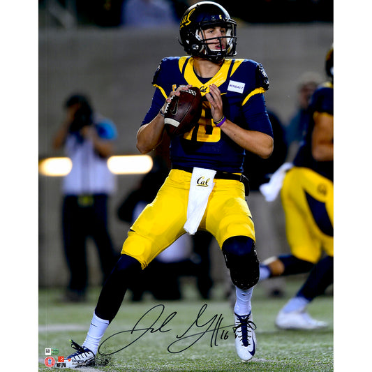 Jared Goff Cal Bears Autographed 16" x 20" Navy Jersey Pass Photograph