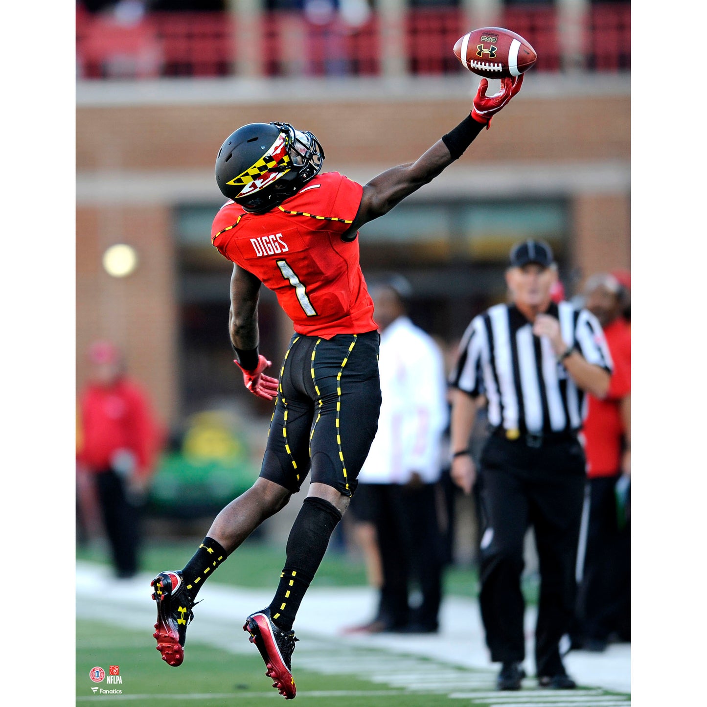 Stefon Diggs Maryland Terrapins Unsigned Catching Photograph