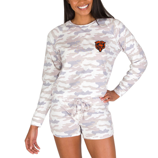 Women's Concepts Sport Camo Chicago Bears Encounter Long Sleeve Top & Short Set