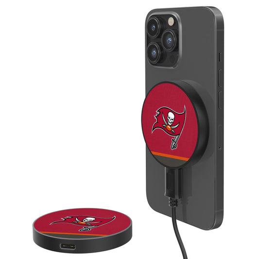 Tampa Bay Buccaneers 10-Watt Stripe Design Wireless Magnetic Charger