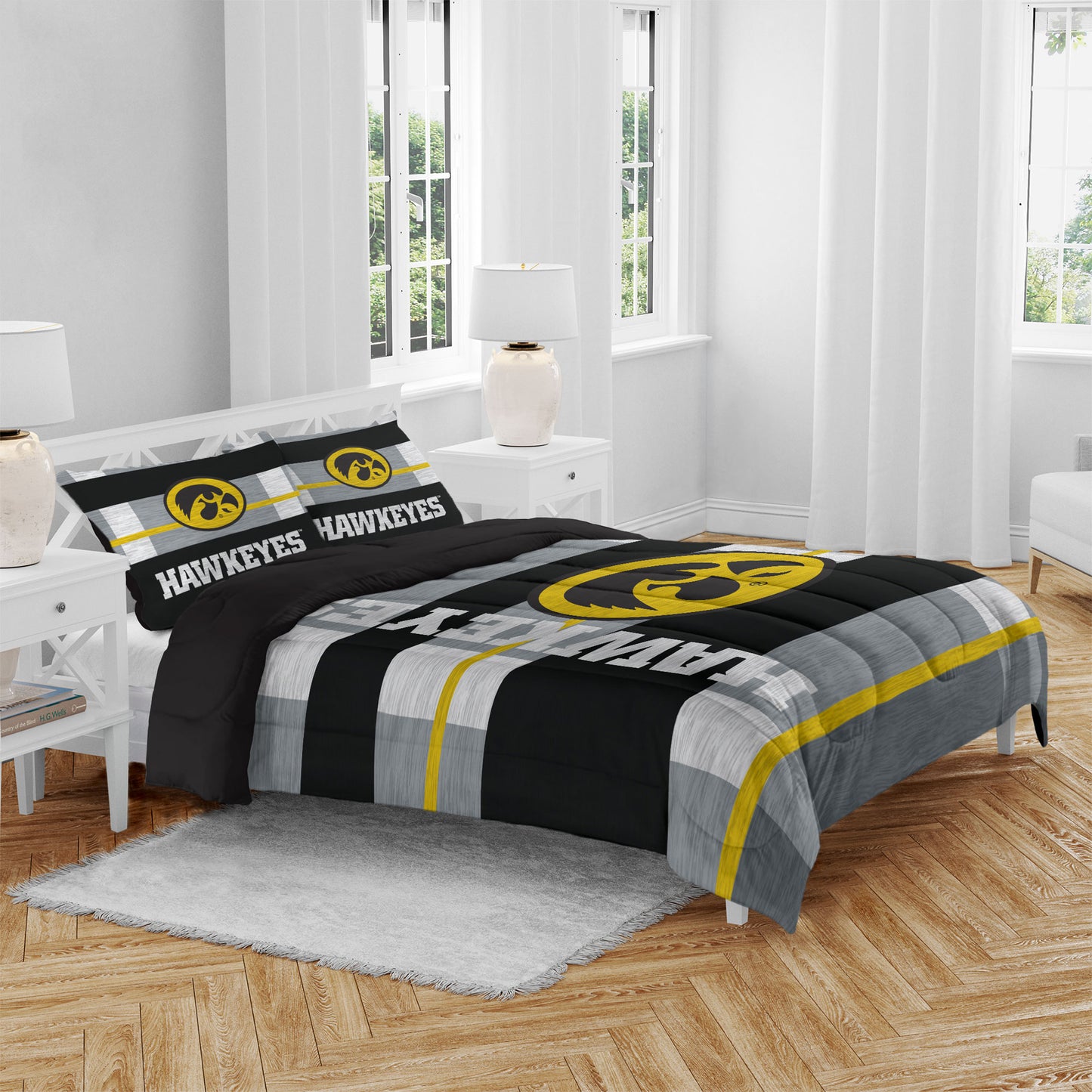 Iowa Hawkeyes Heathered Stripe 3-Piece Full/Queen Bed Set