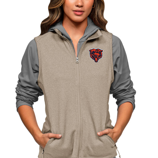 Women's Antigua Oatmeal Chicago Bears Closure Team Logo Full-Zip Vest