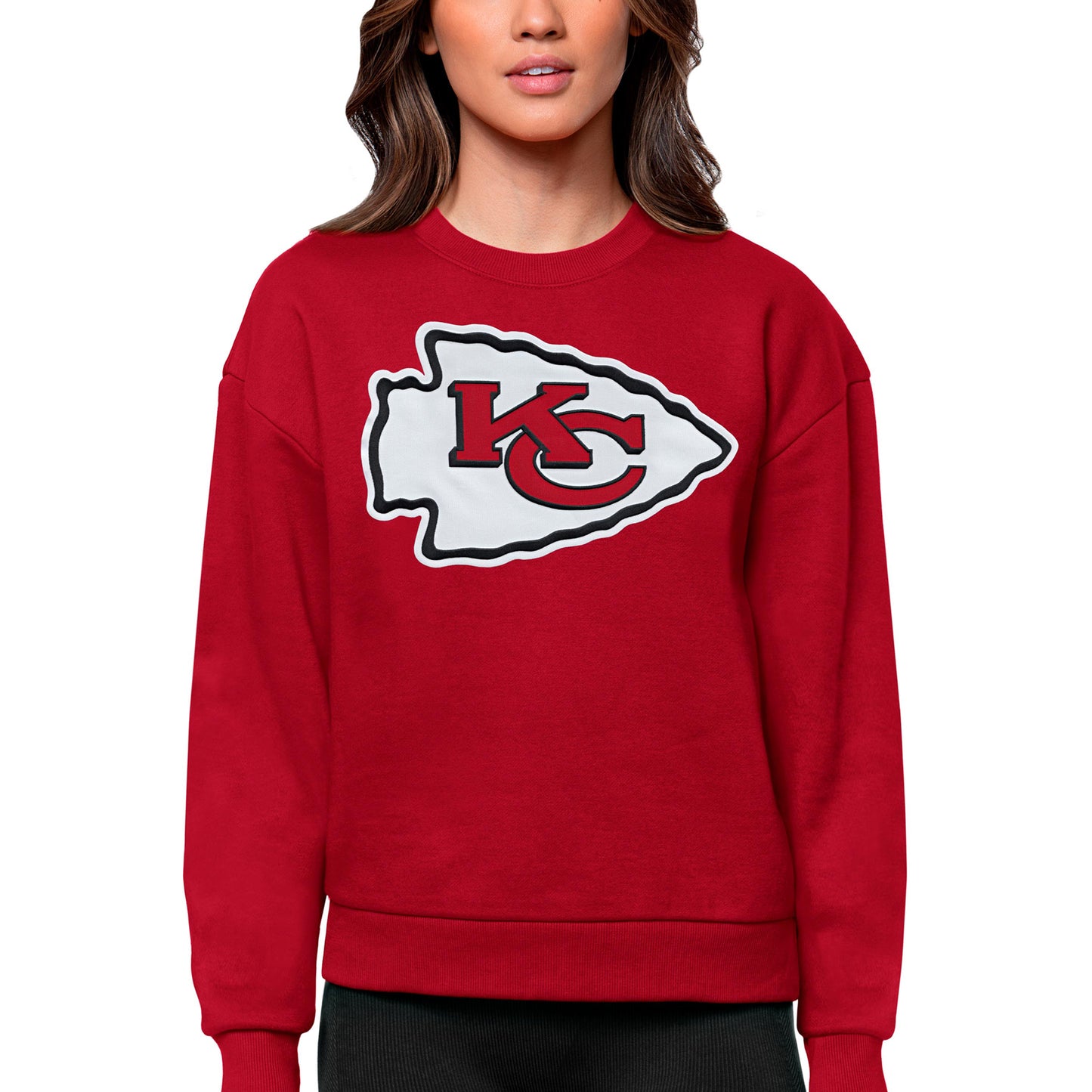 Women's Antigua Red Kansas City Chiefs Victory Logo Pullover Sweatshirt