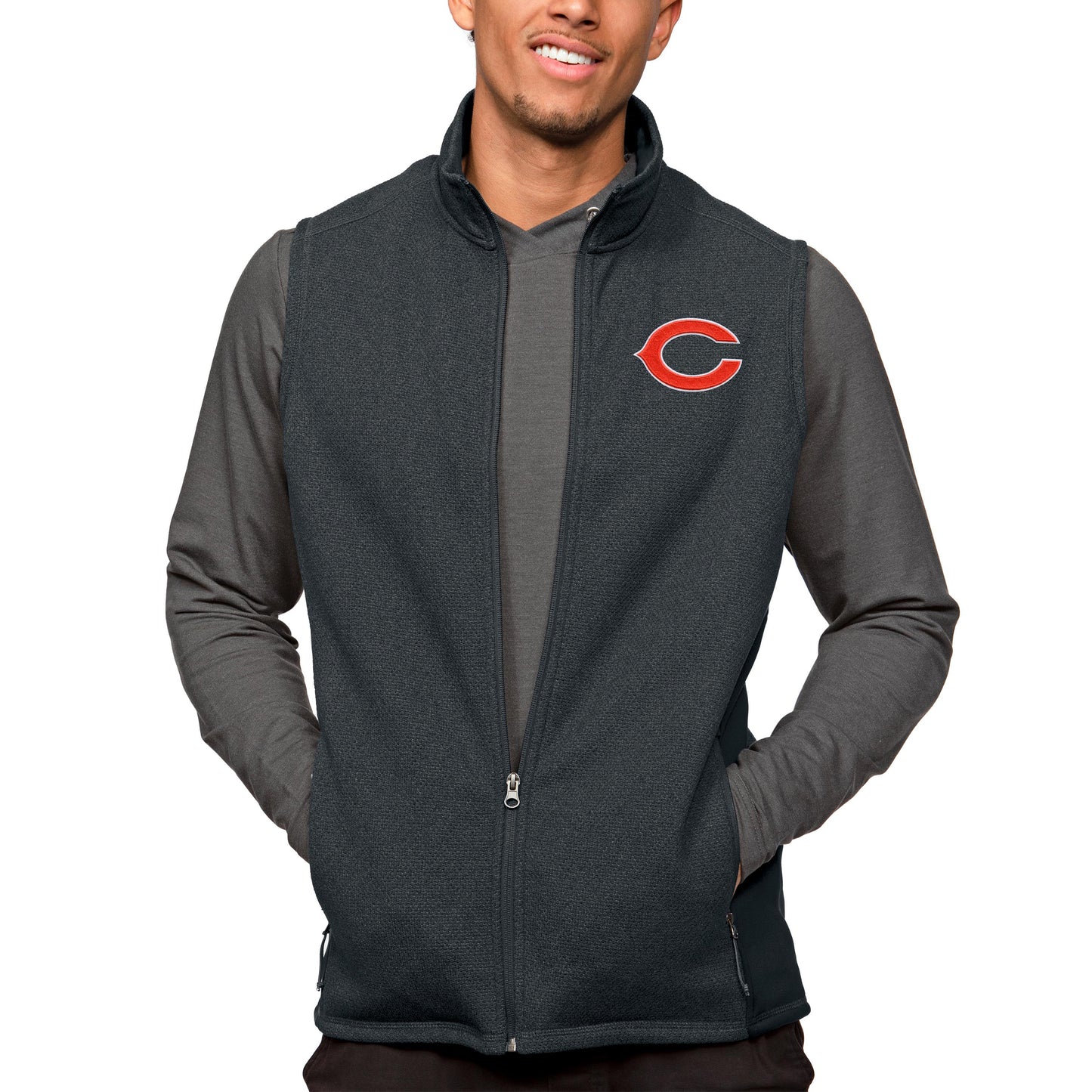 Men's Antigua Heathered Charcoal Chicago Bears Course Full-Zip Vest