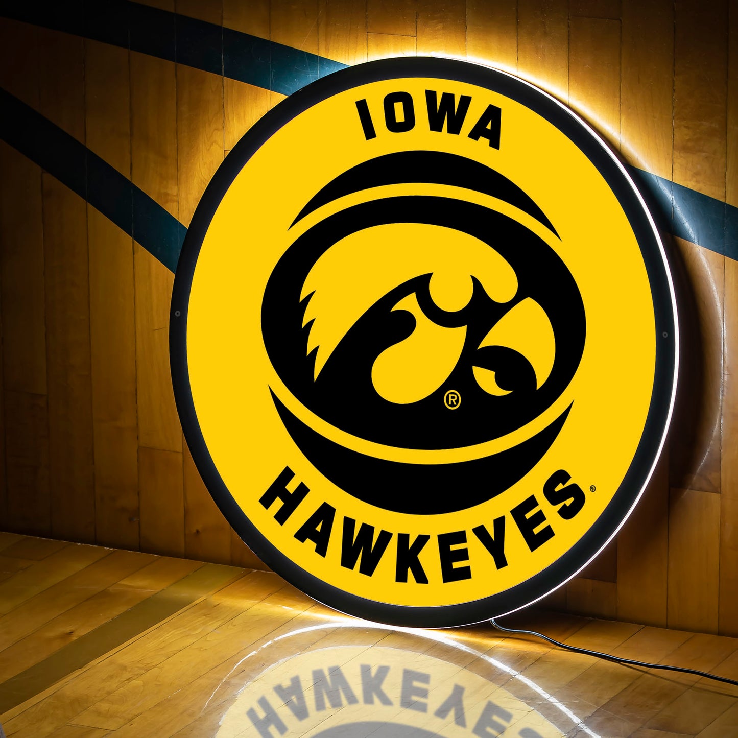 Iowa Hawkeyes LED XL Round Wall Décor