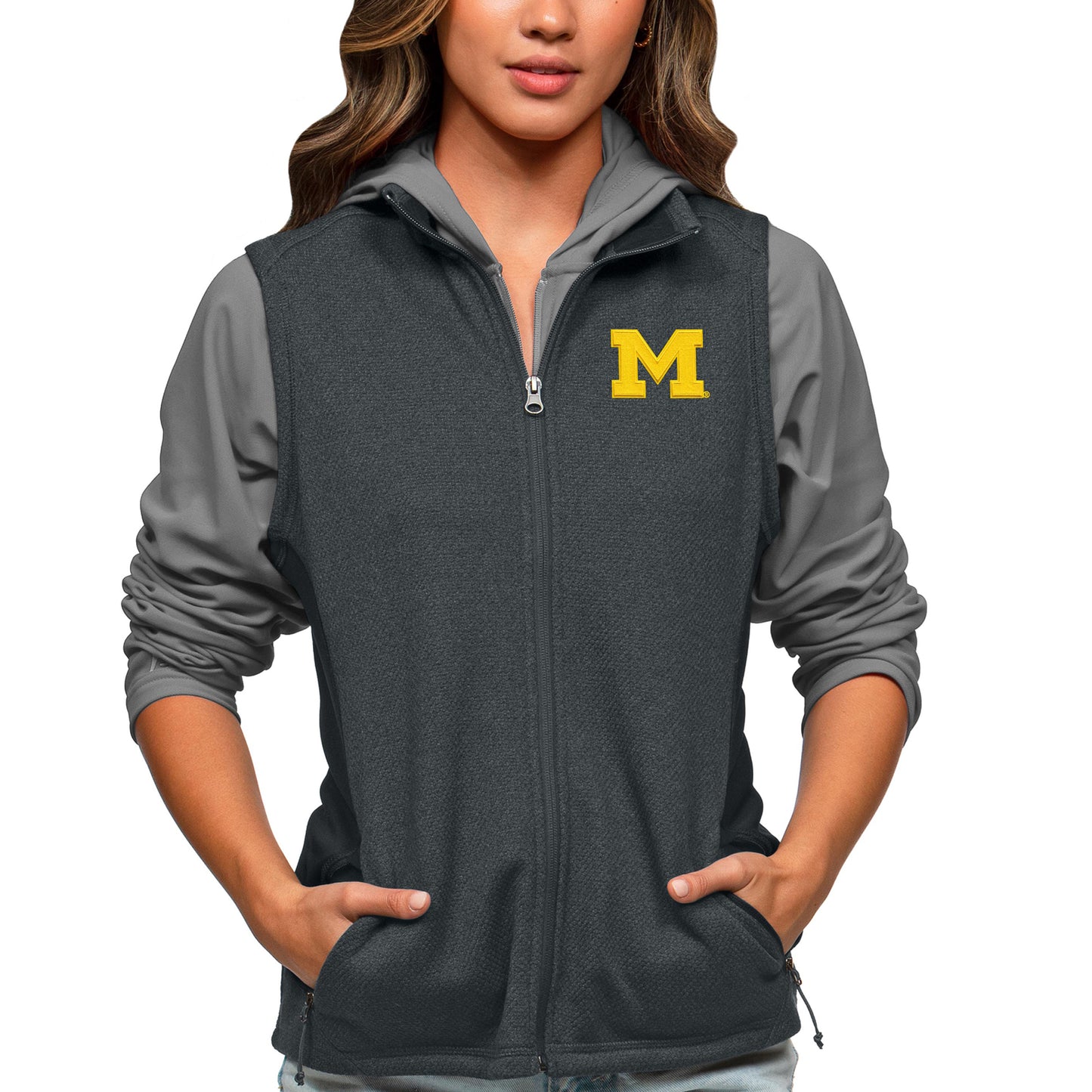 Women's Antigua Heather Charcoal Michigan Wolverines Course Full-Zip Vest