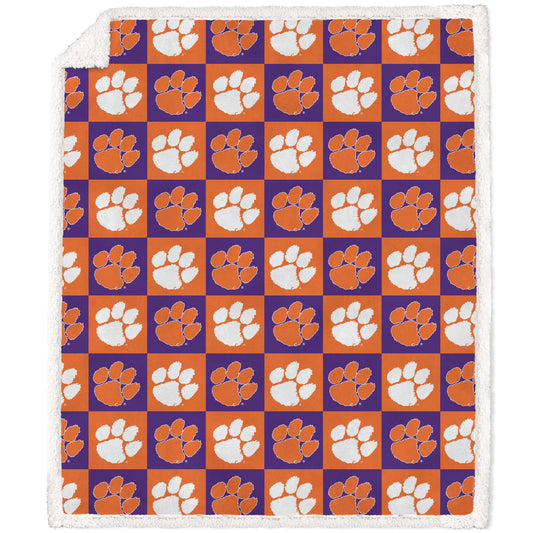 Clemson Tigers 50'' x 60'' Checkered Short Plush Sherpa Blanket