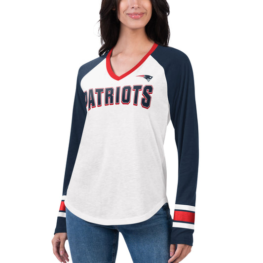 Women's G-III 4Her by Carl Banks White/Navy New England Patriots Top Team Raglan V-Neck Long Sleeve T-Shirt