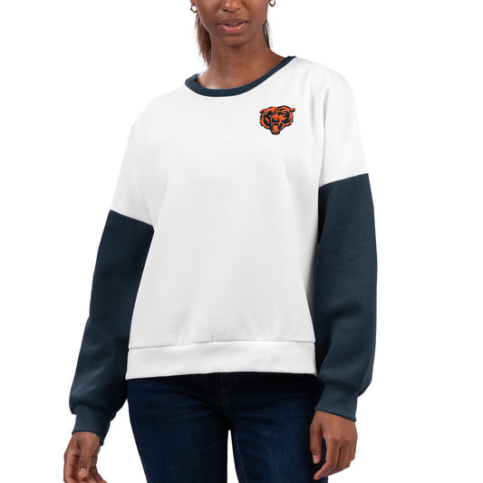 Women's G-III 4Her by Carl Banks White Chicago Bears A-Game Pullover Sweatshirt