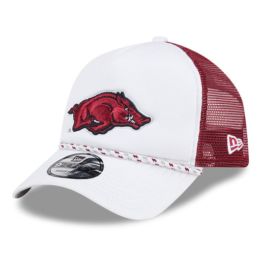 Men's New Era White/Cardinal Arkansas Razorbacks Court Sport Foam A-Frame 9FORTY Adjustable Trucker Hat