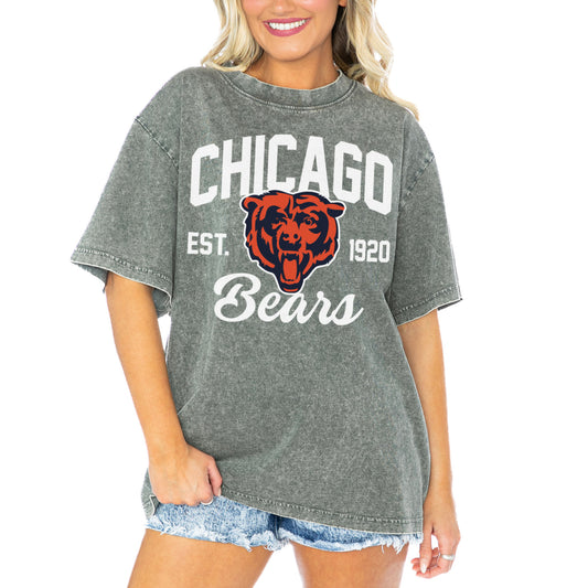 Women's Gameday Couture  Gray Chicago Bears Tackle Titan Boyfriend Washed T-Shirt