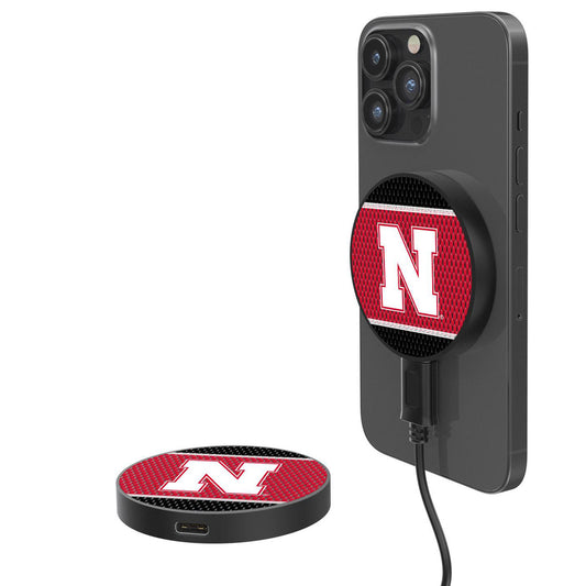 Keyscaper Black Nebraska Huskers Wireless Magnetic Charger