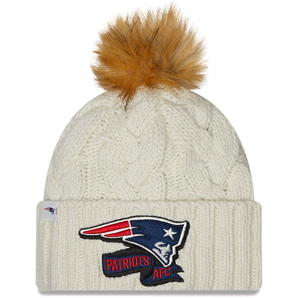 Women's New Era Cream New England Patriots 2022 Sideline Cuffed Knit Hat